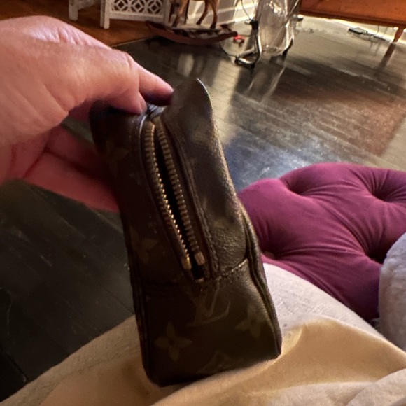 Louis Vuitton monogram trousse toilette - Picture 3 of 10